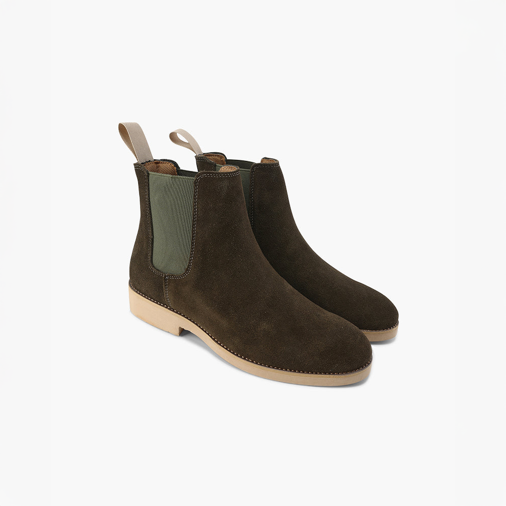 Chelsea Boots Made of Suede