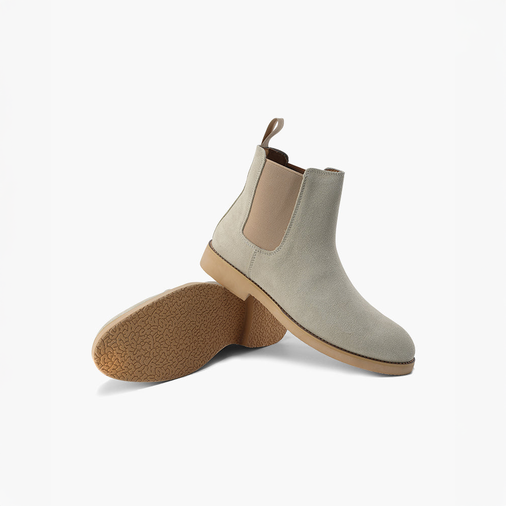 Chelsea Boots Made of Suede