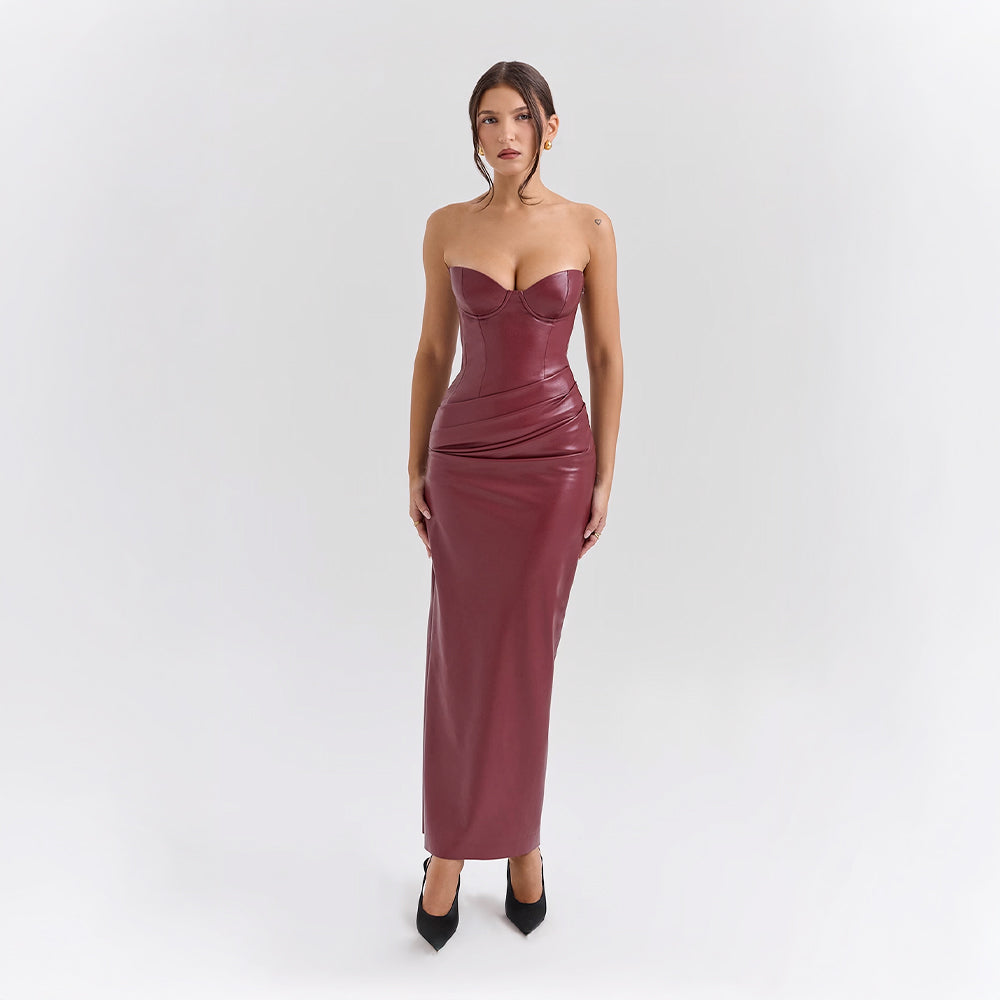 Nina | Obsidian Allure