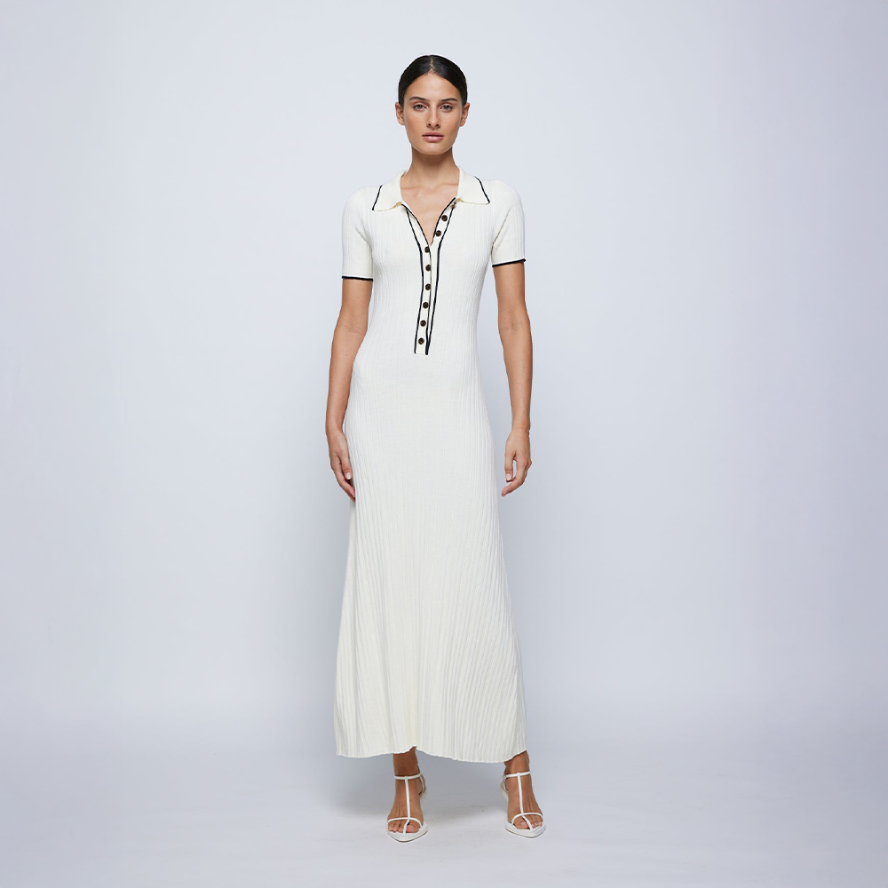 Clara | Classic Elegance