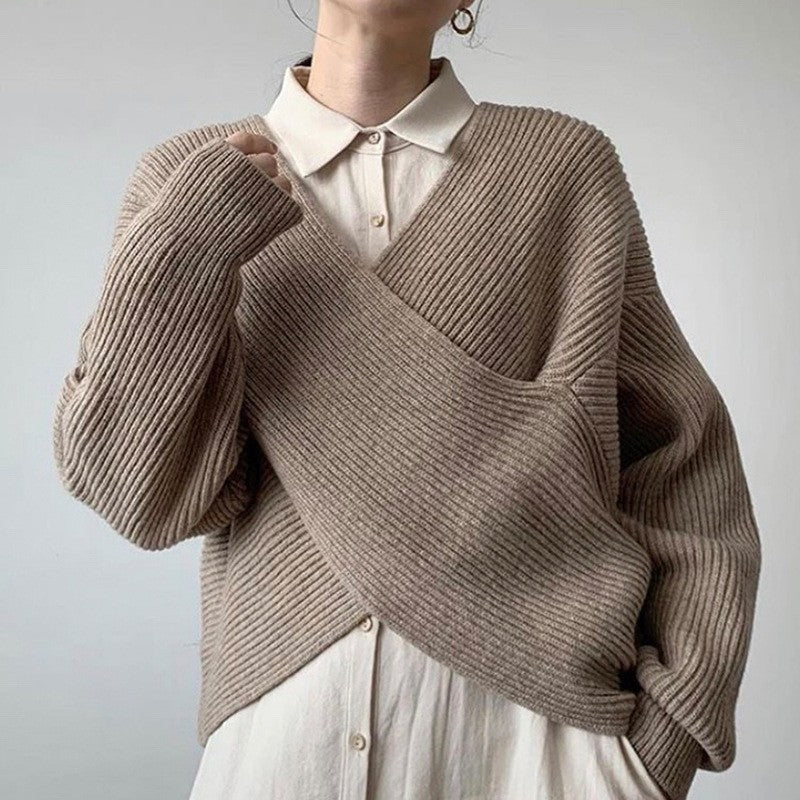 Evelyn | Chic Cross-knit Jumper