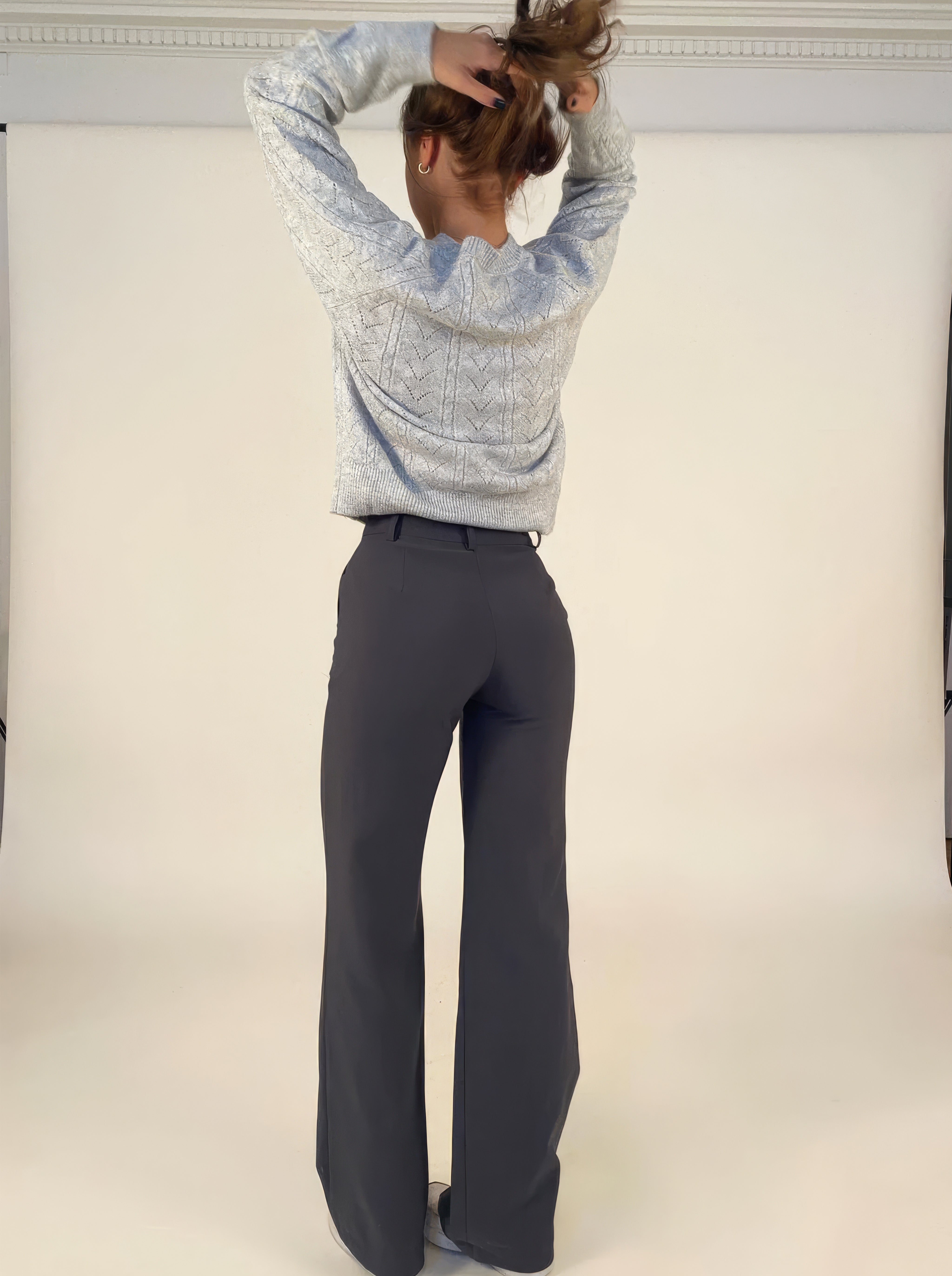 Virginie | Elegant, form-fitting trousers