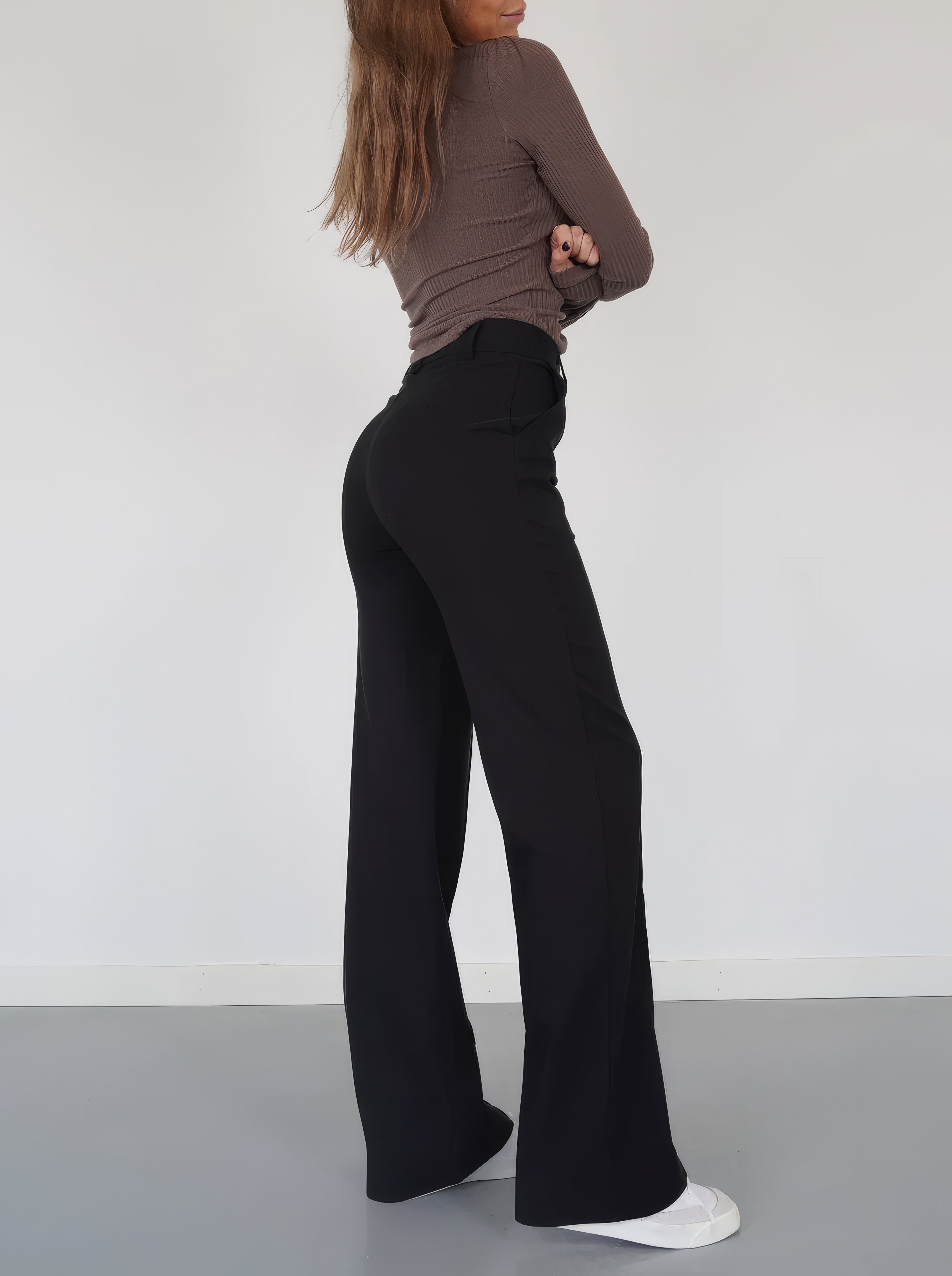 Virginie | Elegant, form-fitting trousers