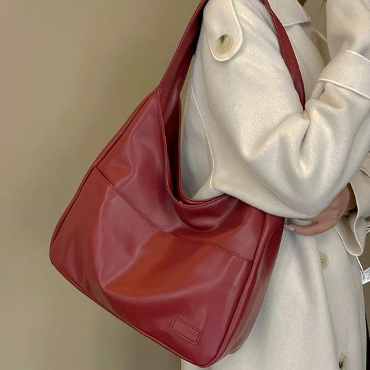 Dove | Essential Shoulder Bag