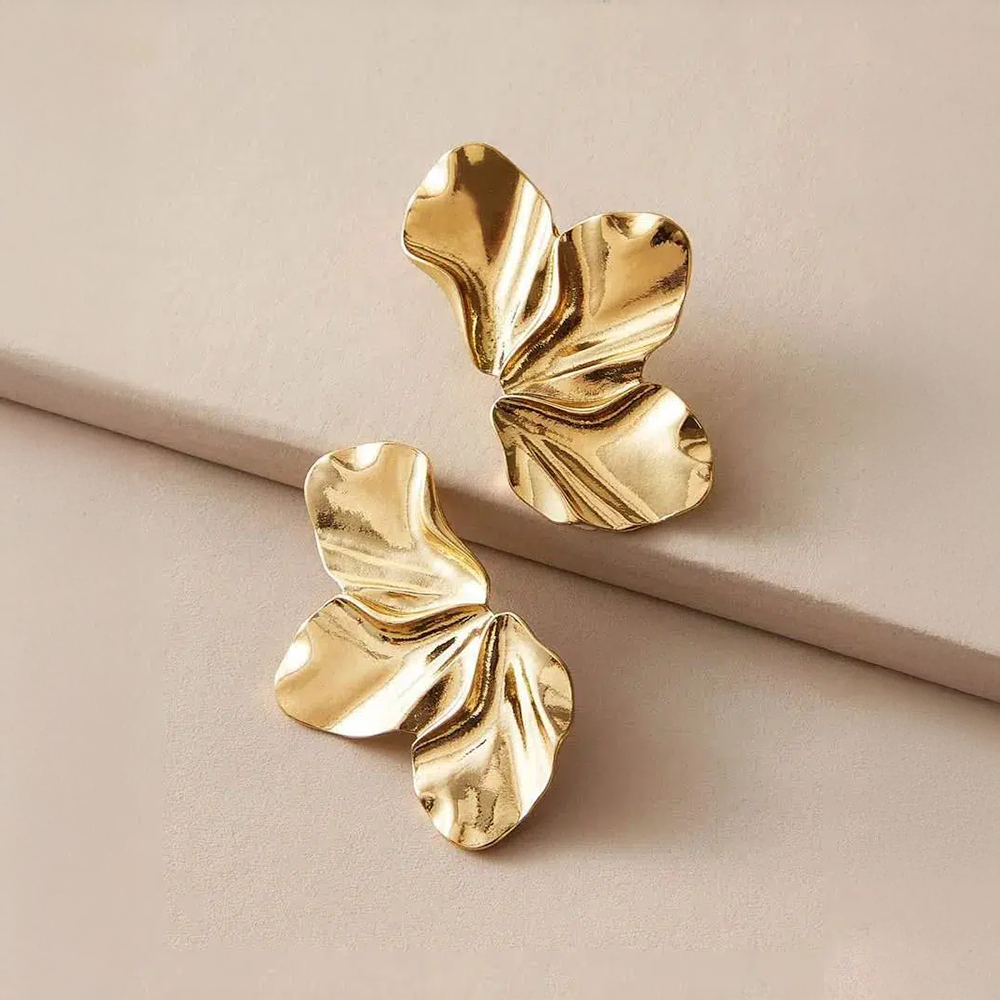 Roséline | Flower-shaped earrings with romantic charm