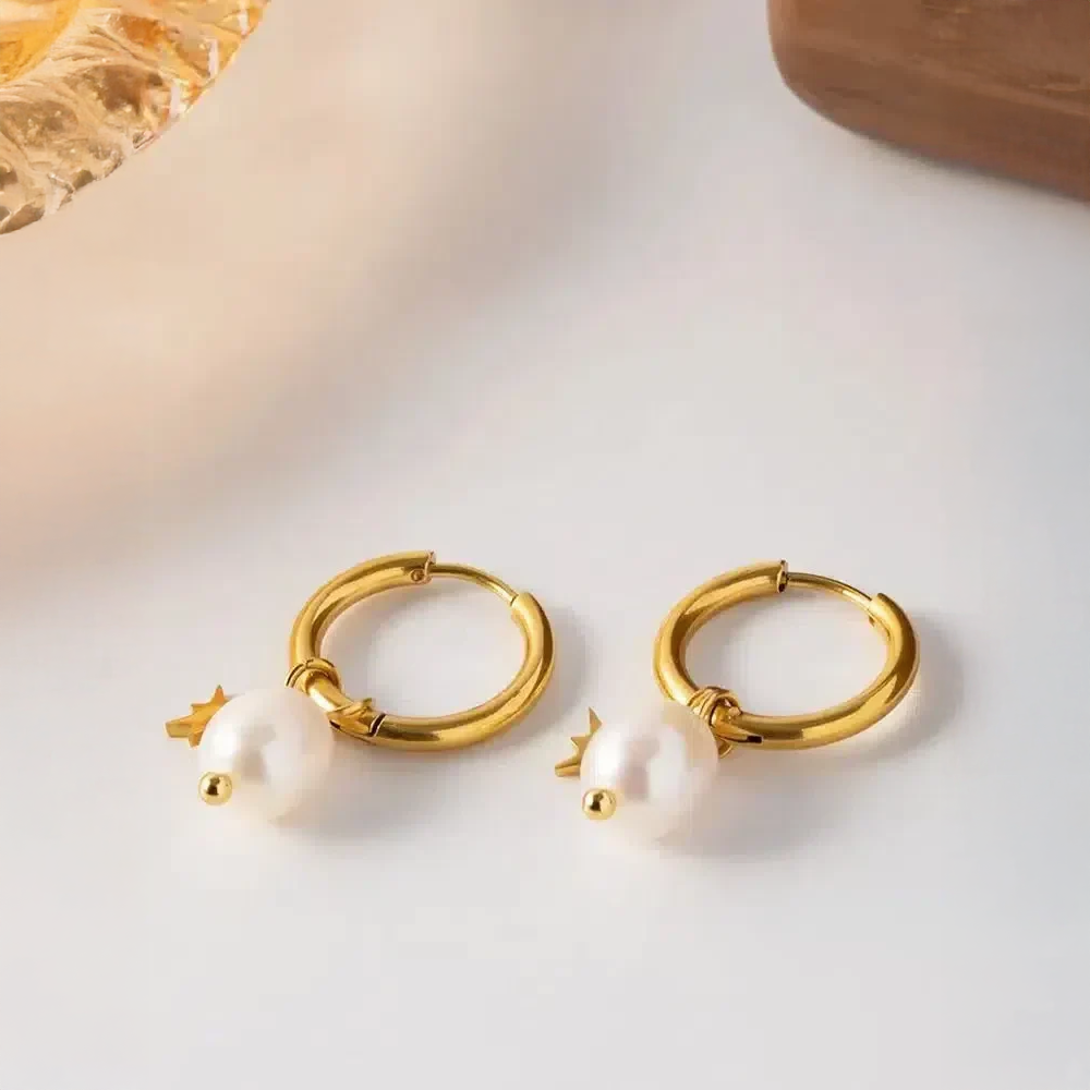 Palméra | Earrings with Star and Freshwater Pearls