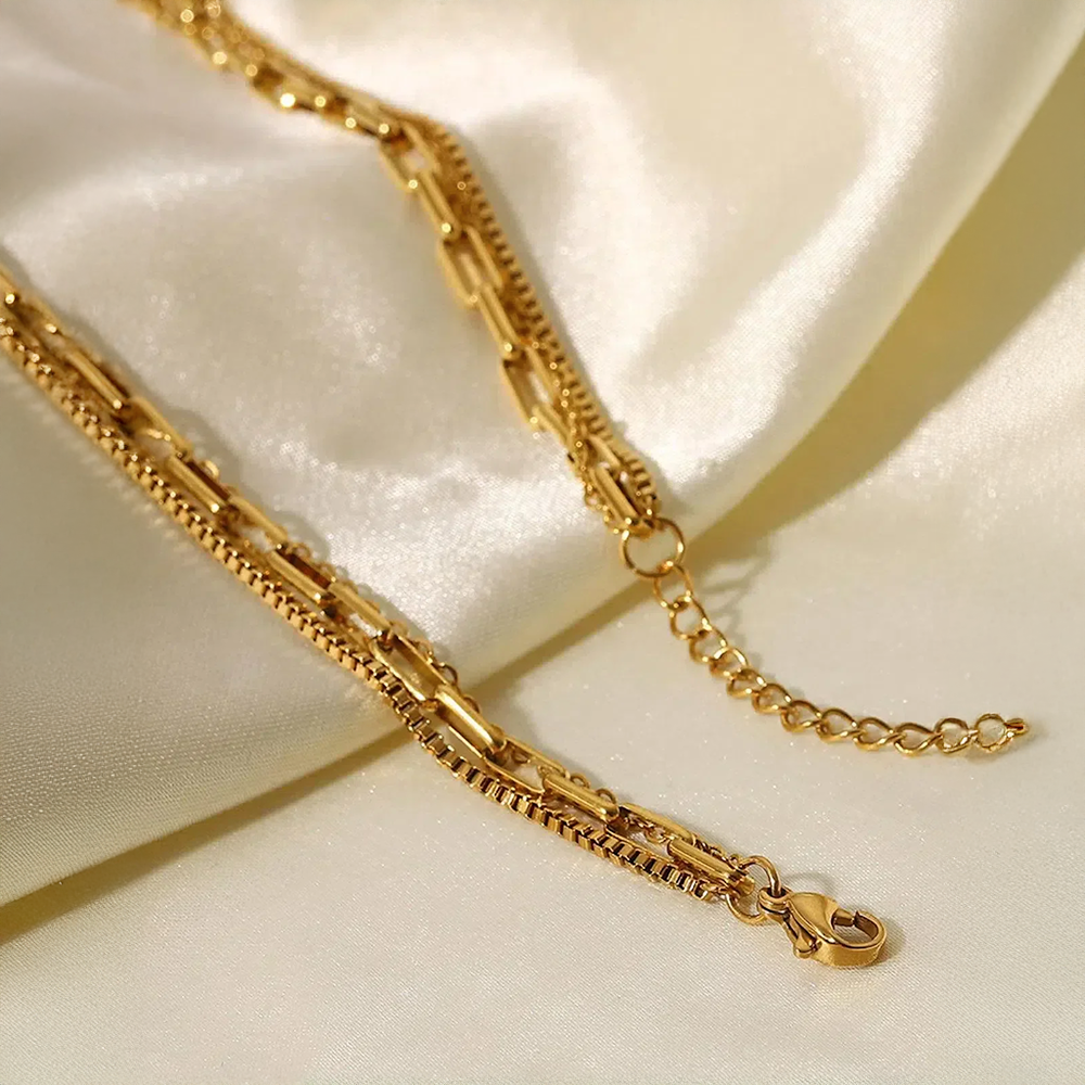 Eloria | Overlapping Necklace in Parisian Chic