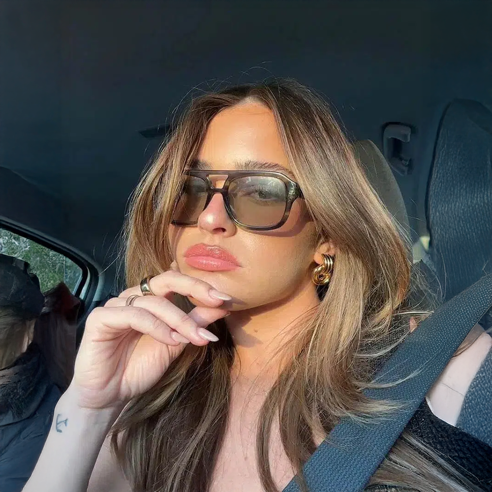 Lunisa | Mini Hoops with Timeless Style