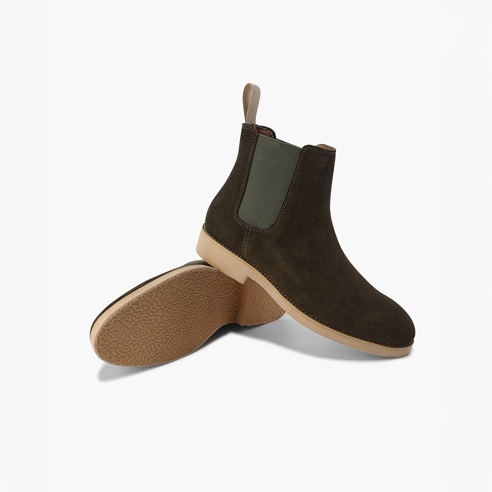 Chelsea Boots Made of Suede