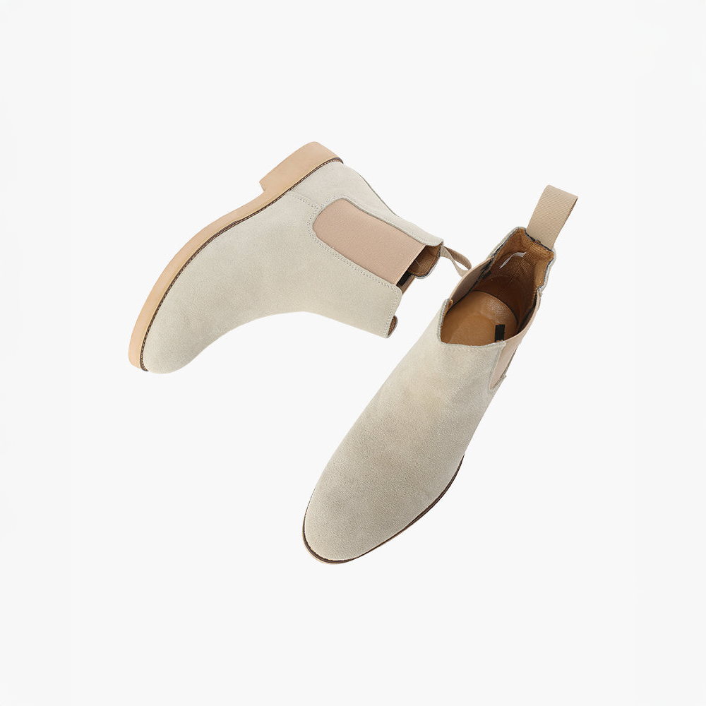 Chelsea Boots Made of Suede
