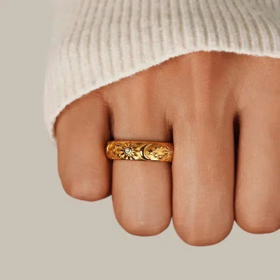 Stelléa | Heavenly Golden Design