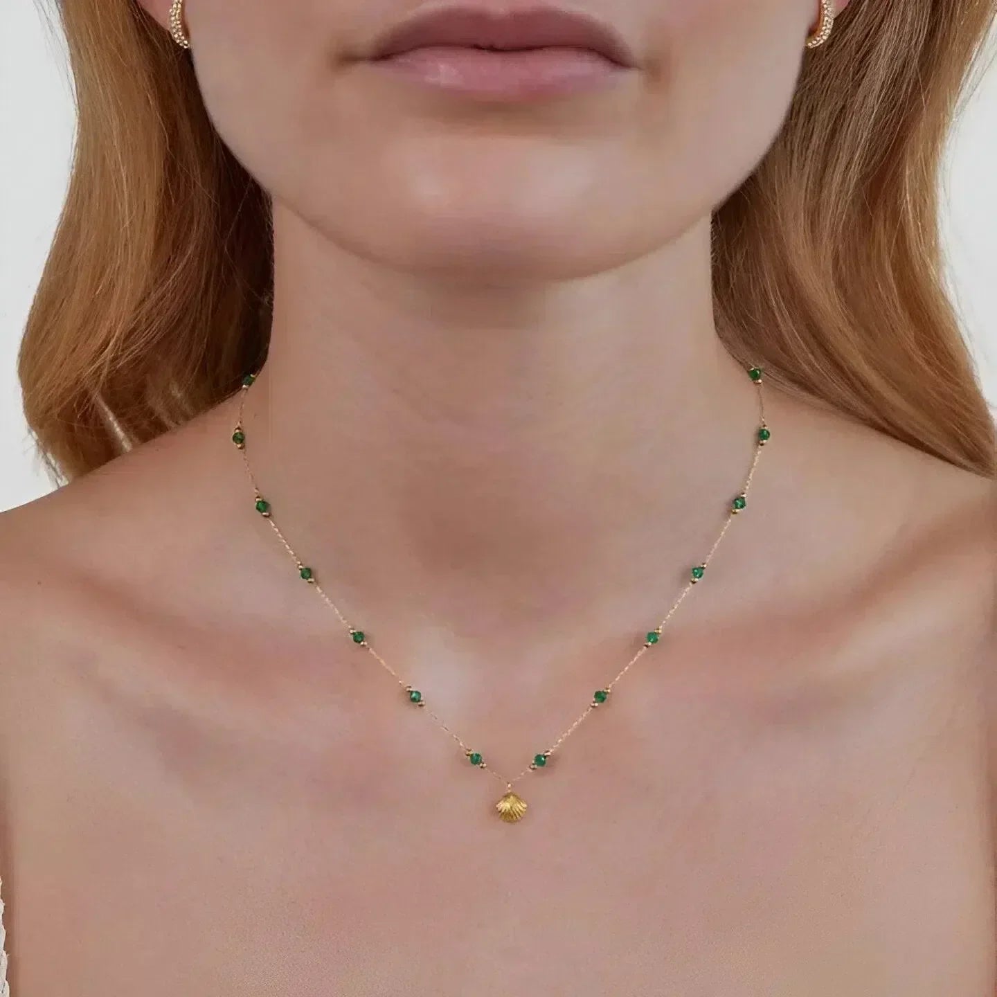 Vélana | Heavenly Necklace with Ethereal Design