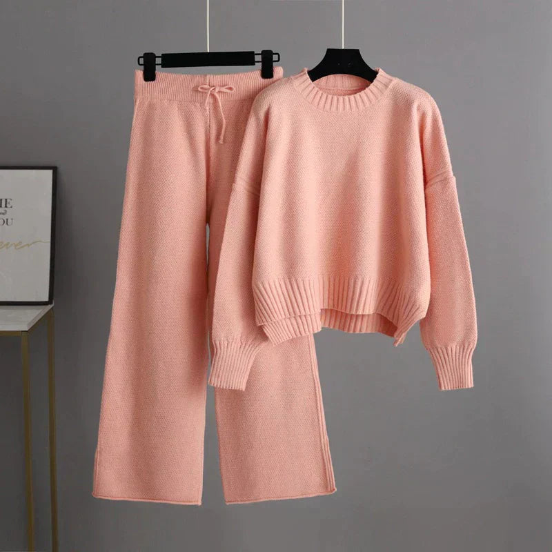 Evelyn | Elegant Knit Duo