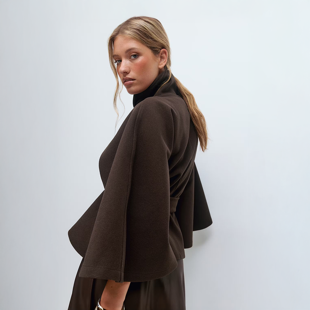 Loreza | Timeless Cape Coat