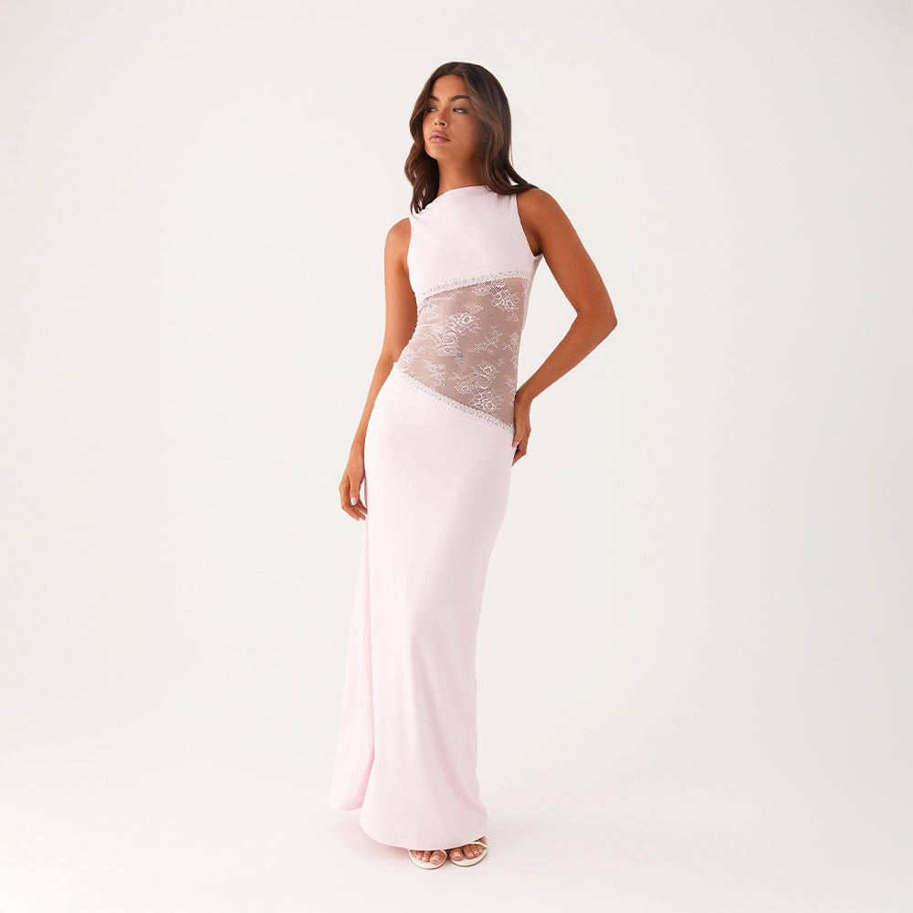 Selena | Sculptural Elegance