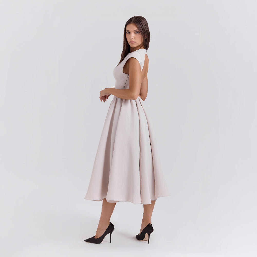 Élodie | Royal Radiance