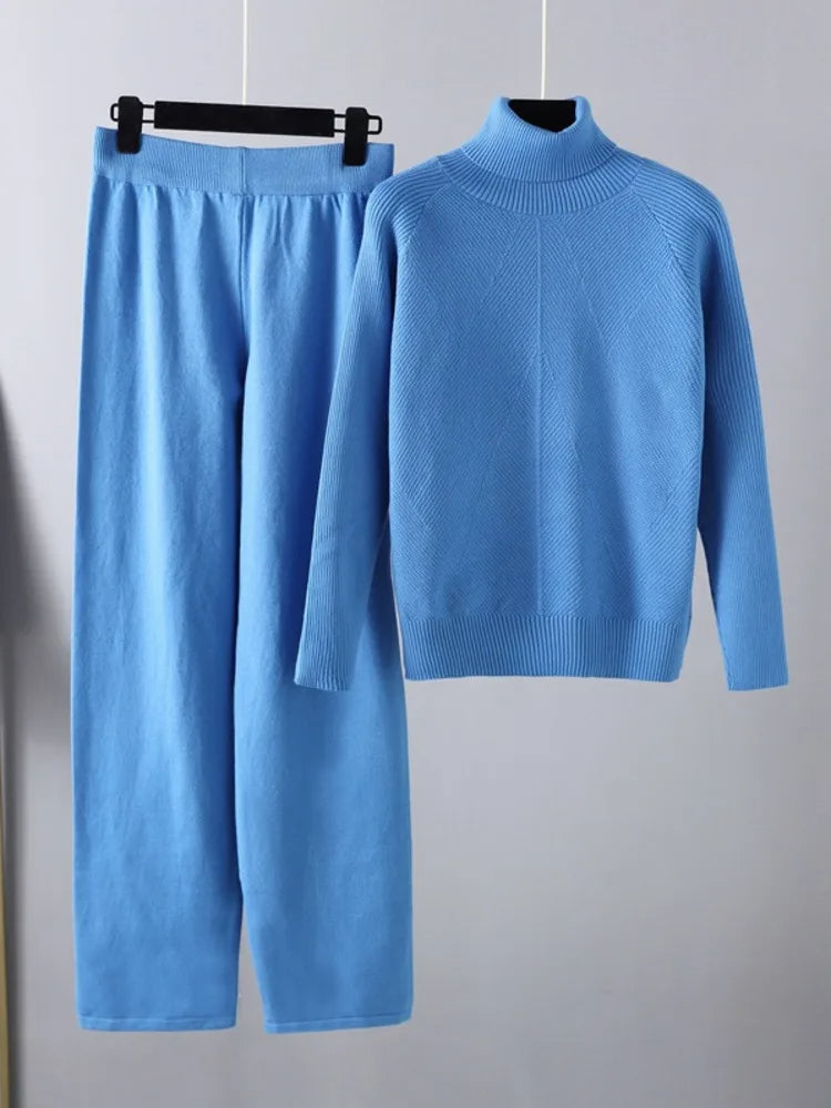 Evelyn | Two-Piece Lounge Set in Cable Knit