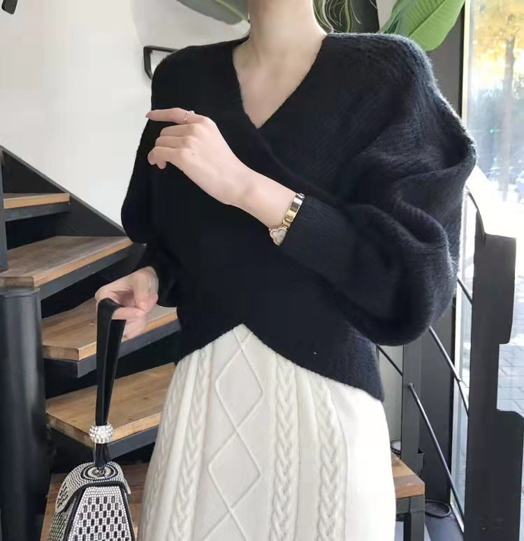 Evelyn | Chic Cross-knit Jumper