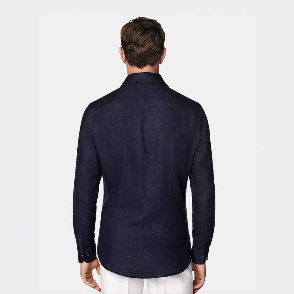 Elegance of Summer | Refined Style and Airy Comfort