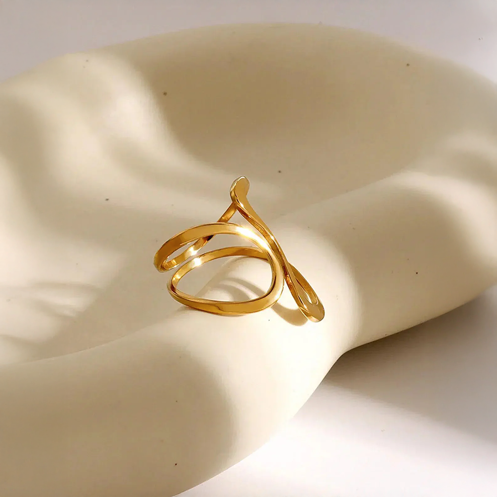 Floréa | Spiral Ring with Distinctive Design