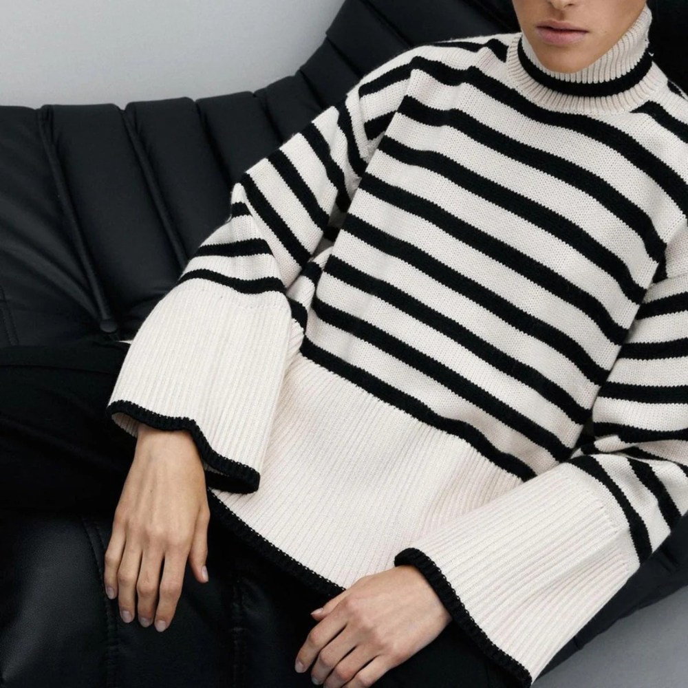 Kynesia | Oversized Striped Turtleneck Sweater