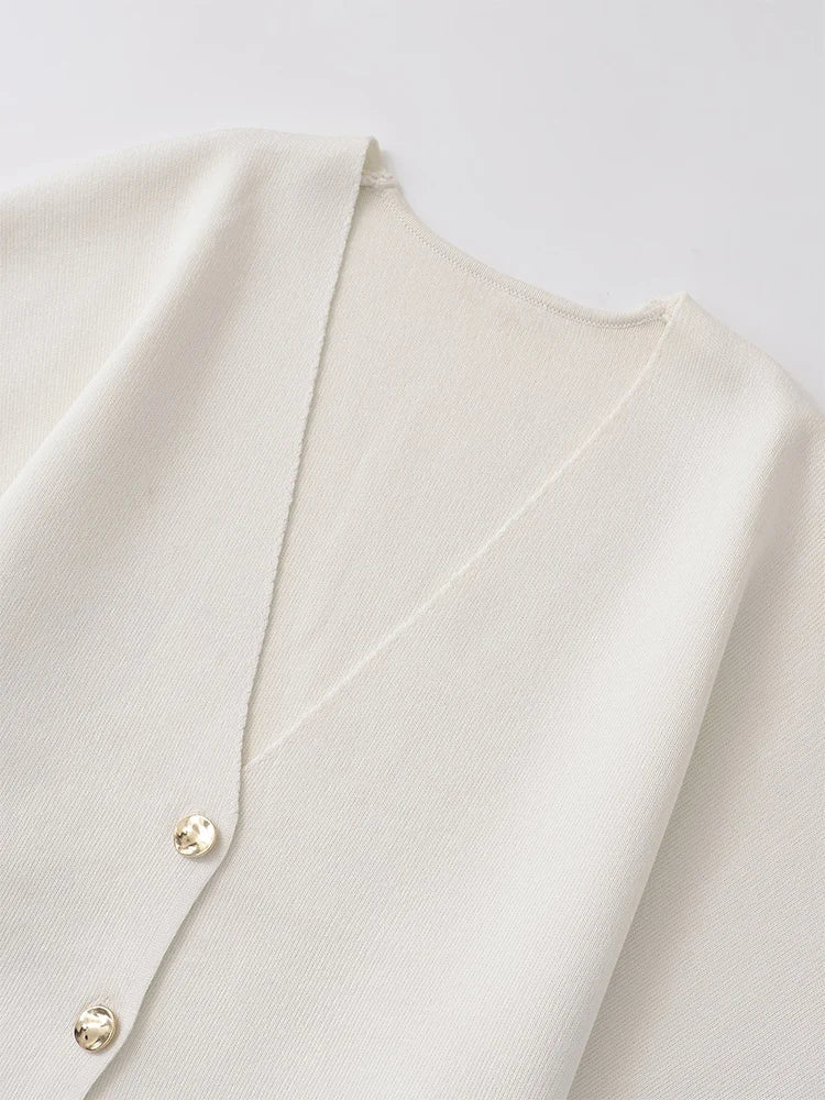 Francette | Chic Minimalist Blouse